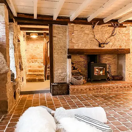 Domaine De Pragelier, Le Magnolia Holiday home
